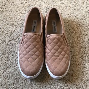 ❗️Bundle 3 Sale ❗️Steve Madden Ecentrcq Sneaker